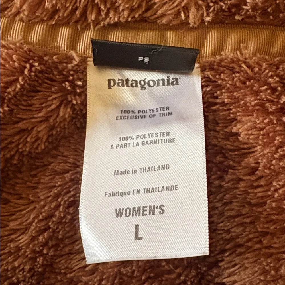 Patagonia Merino Wrap Sweater - Picture 2 of 2